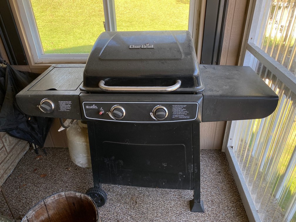 Char Broil Propane Grill with Tank