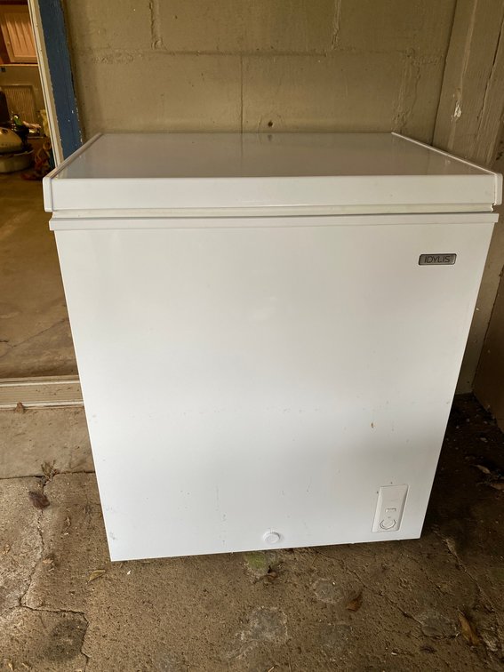 Idylis Small Deep Freezer