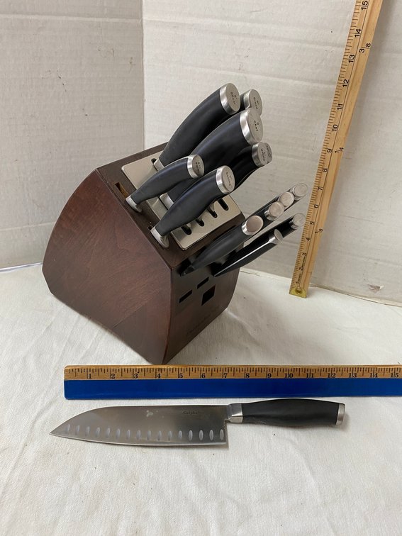 Knife Block with Calphalon knives