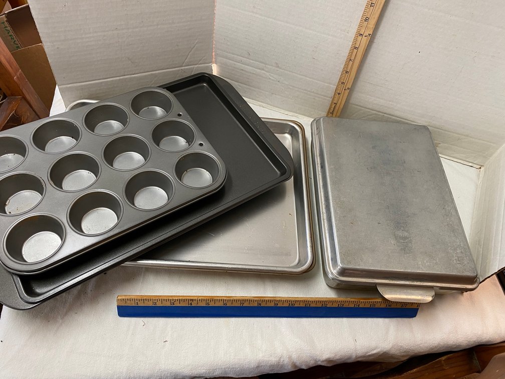 Baking Pans, Muffin Pans, Cake Pan