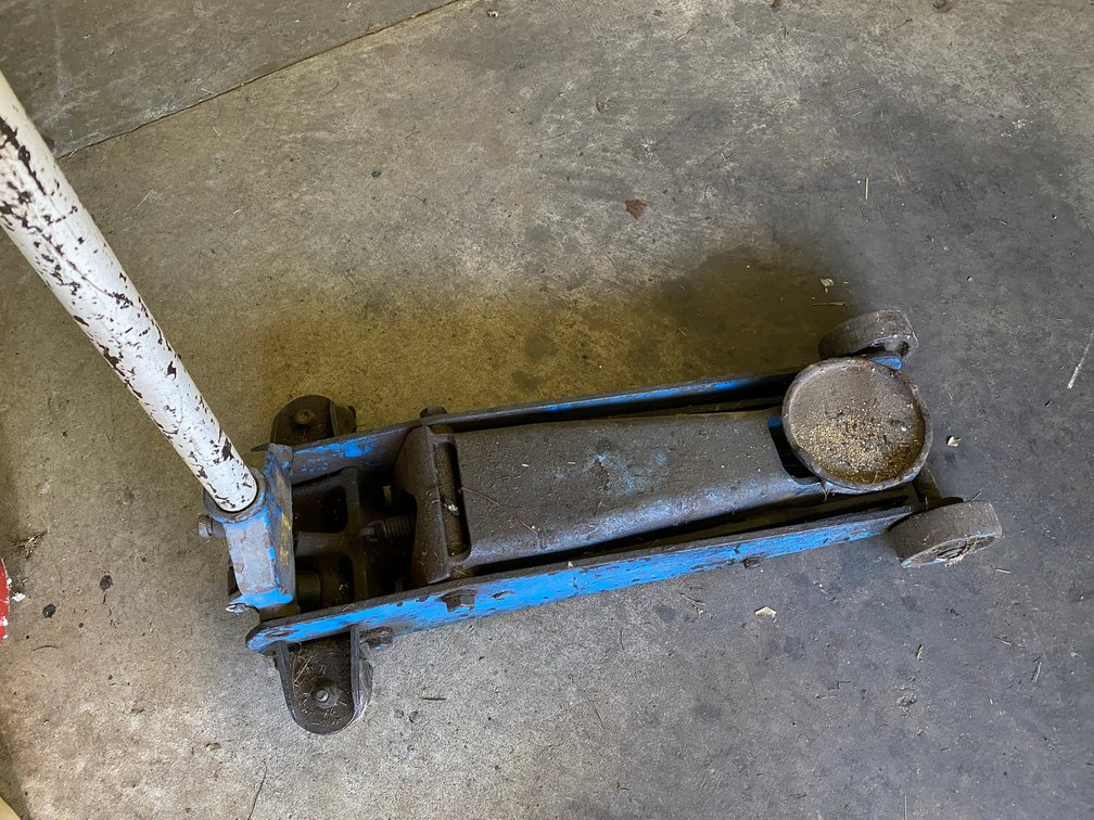 Hydraulic Floor Jack