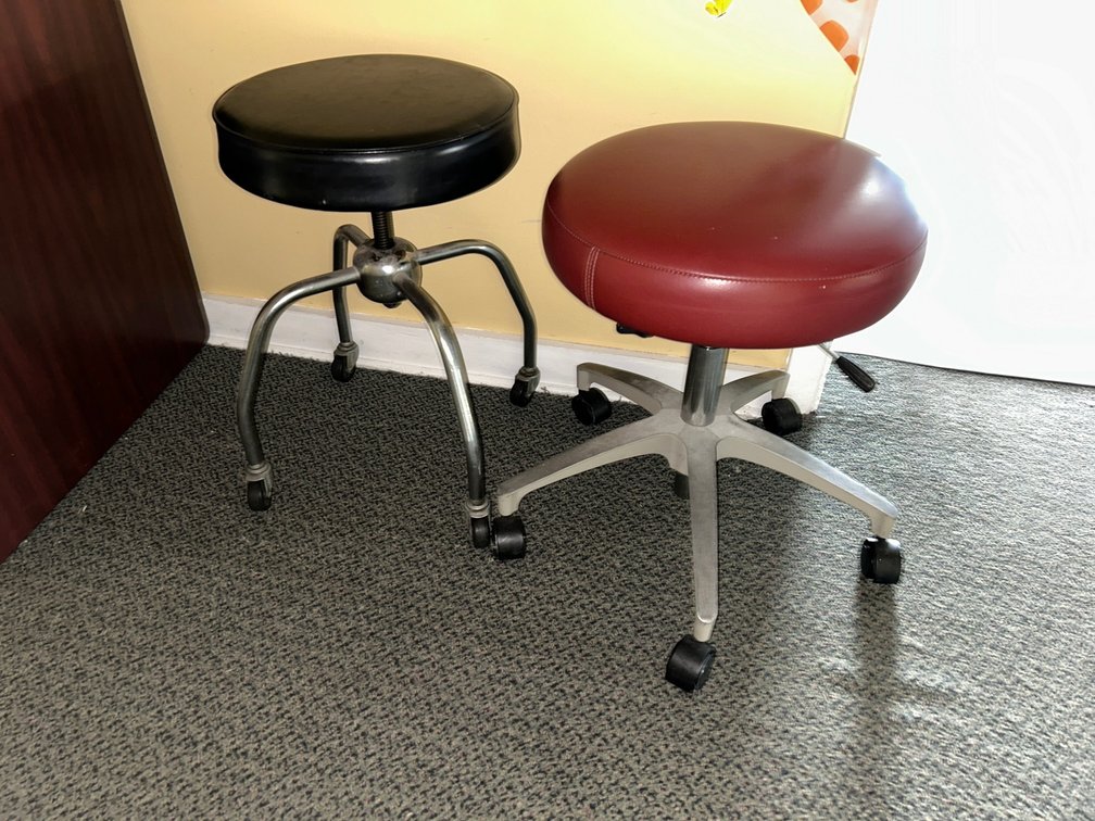 2-Rolling Exam Stools