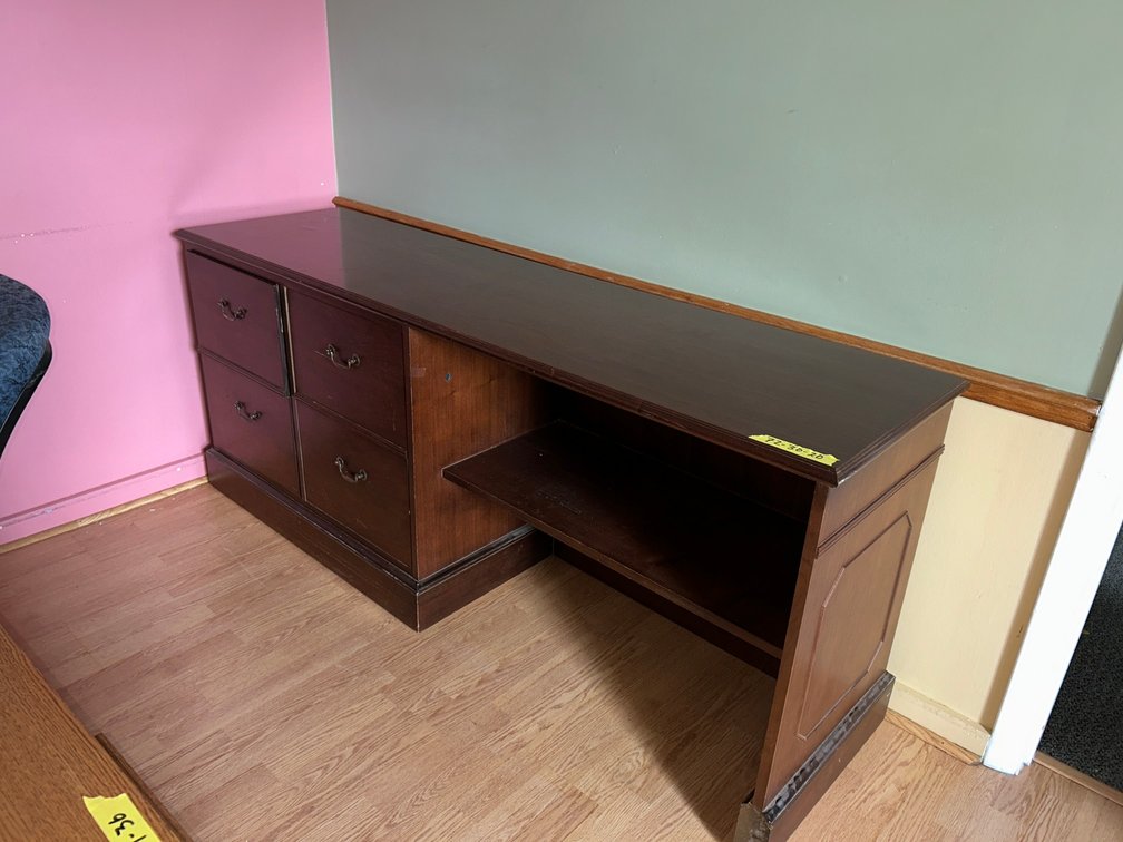 Credenza