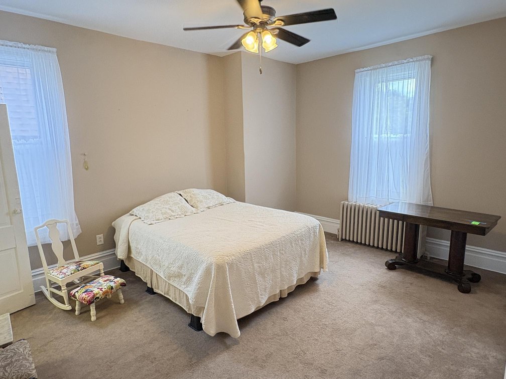 Image for SOLD $80,300 - Historic 6 Bedroom Victorian in Uniontown