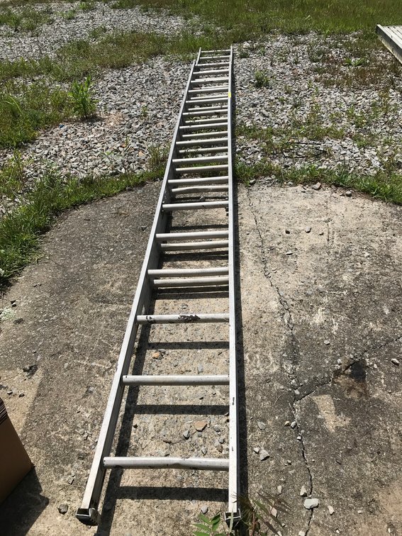 12 Foot Aluminum Extension Ladder