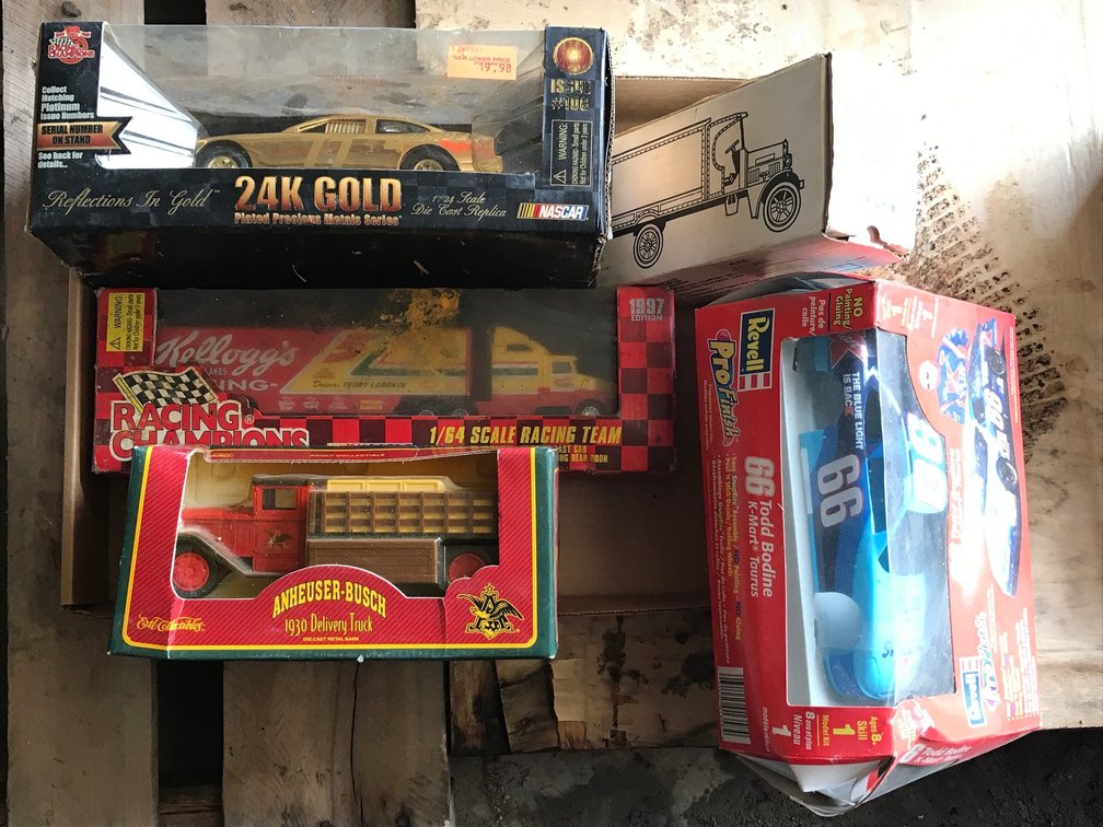 Die Cast Cars