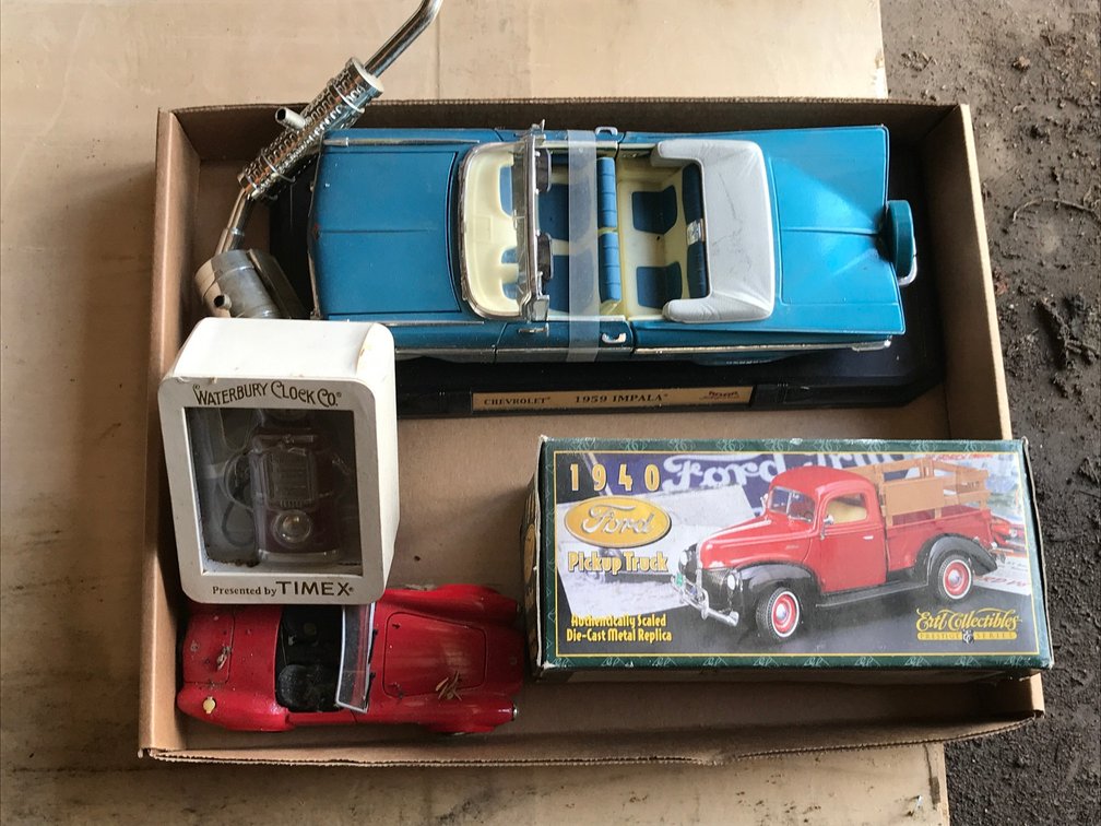 Die Cast Cars, Truck, Gas Pump, Etc.