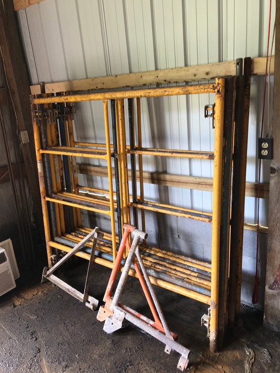 Scaffolding , Attachments