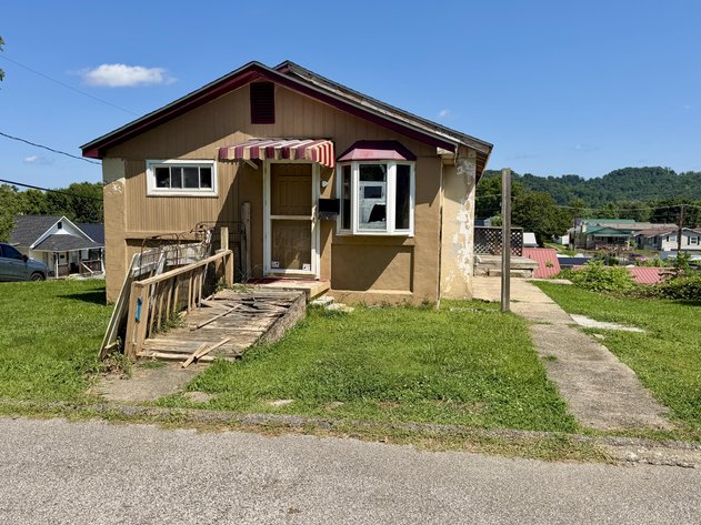 Image for 2 Bedroom Home on Corner Lot in Saint Albans