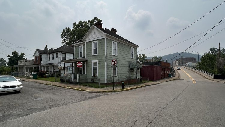 Image for 5-Bedroom Clarksburg Home with Detached Garage Selling to the Highest Bidder