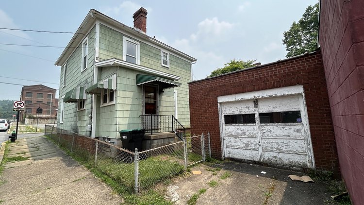 Image for 5-Bedroom Clarksburg Home with Detached Garage Selling to the Highest Bidder