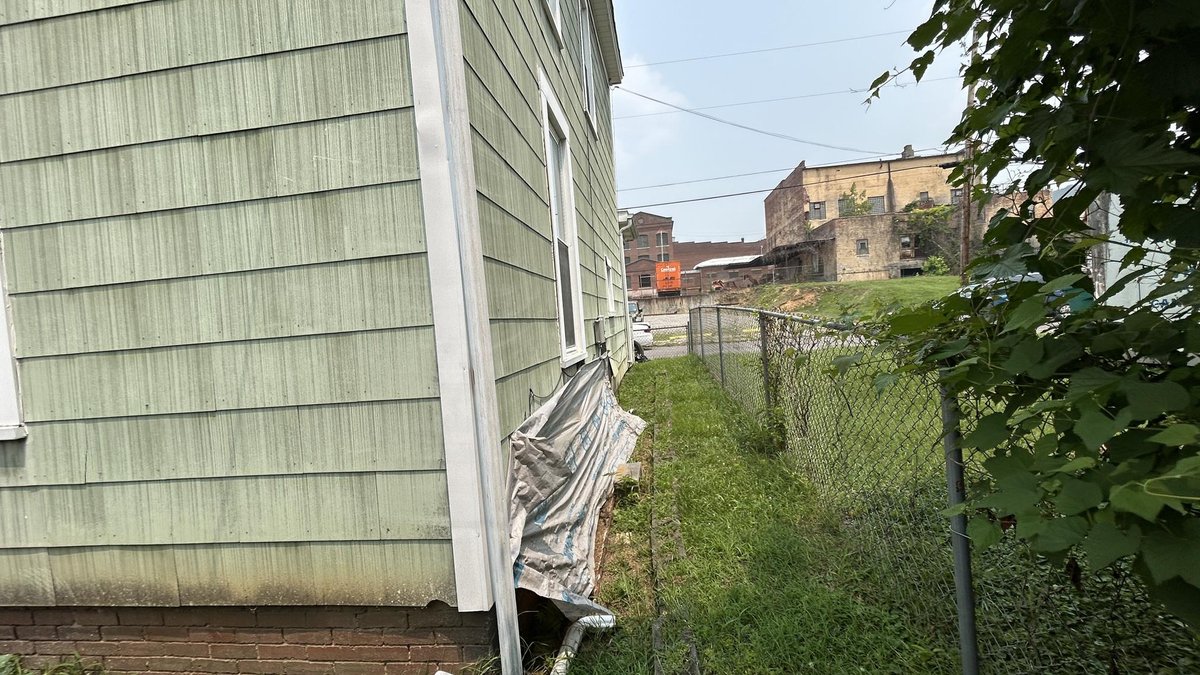 Image for 5-Bedroom Clarksburg Home with Detached Garage Selling to the Highest Bidder