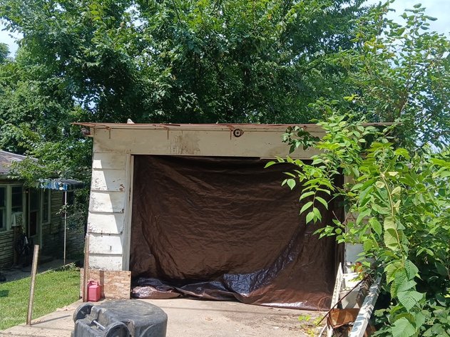 Image for Renovation Opportunity: 2 Bedroom in Huntington
