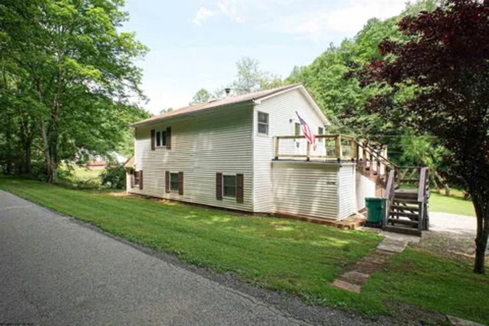 Image for Spacious 3 Bedroom on 41 Acres in Alum Bridge