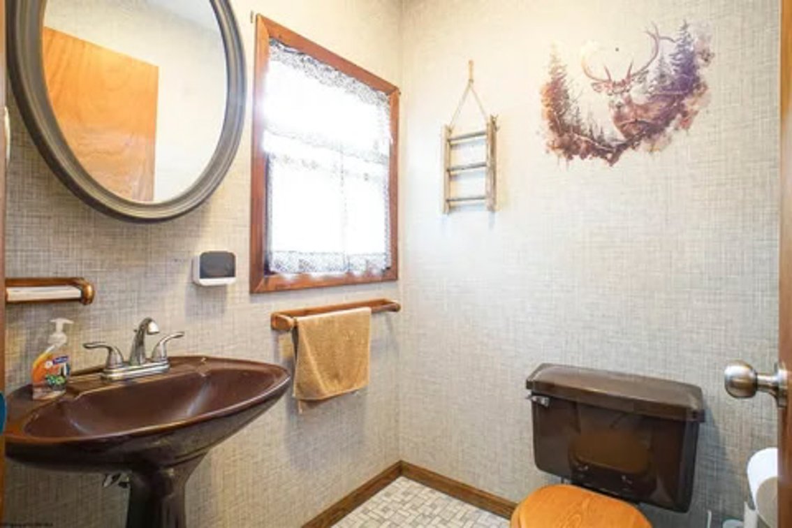Image for Spacious 3 Bedroom on 41 Acres in Alum Bridge