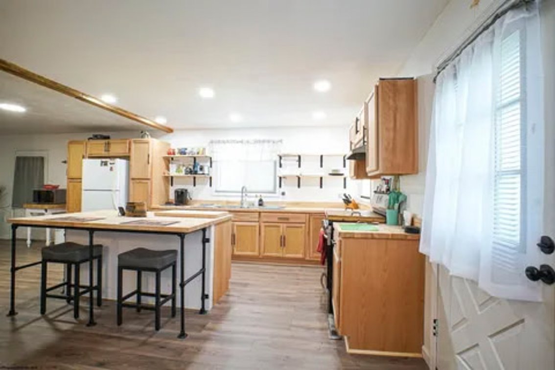 Image for Spacious 3 Bedroom on 41 Acres in Alum Bridge