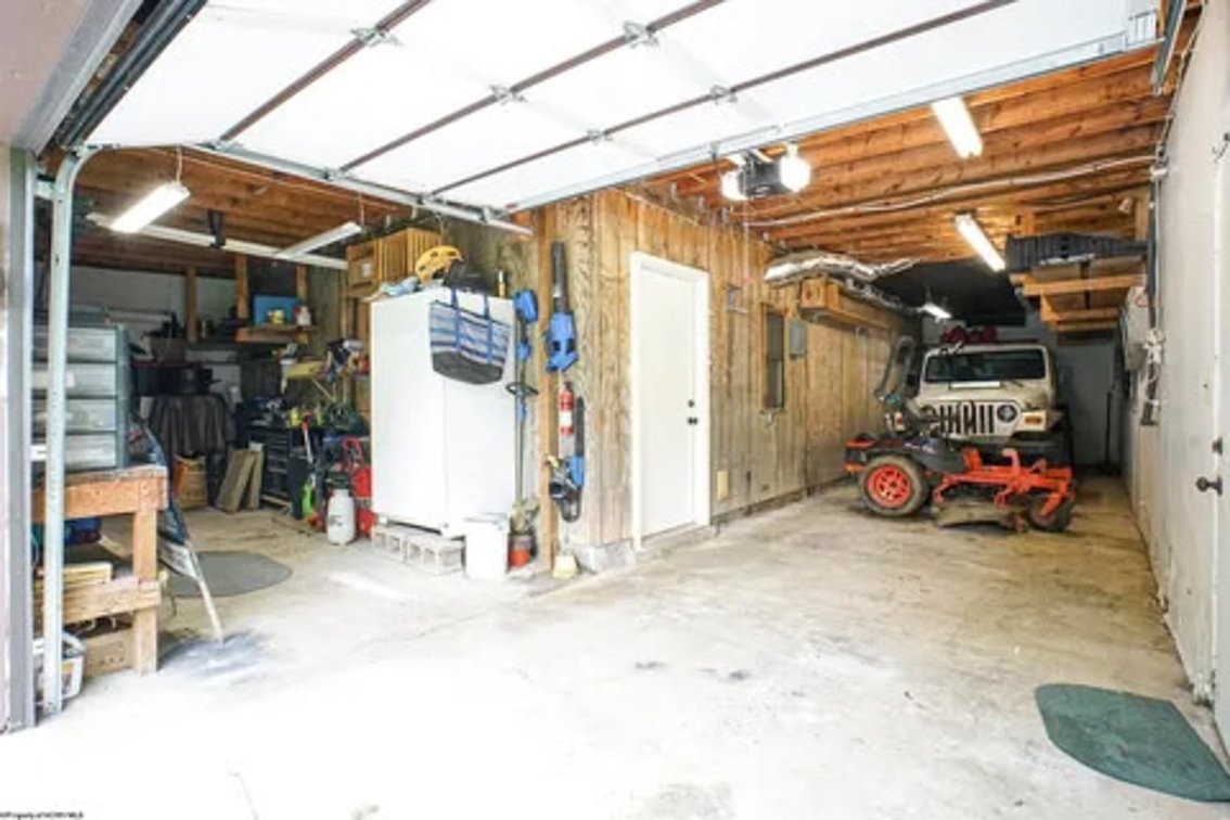 Image for Spacious 3 Bedroom on 41 Acres in Alum Bridge