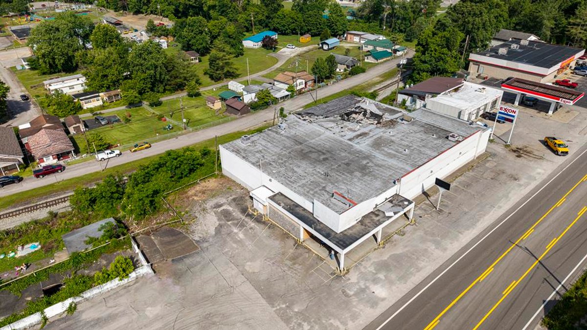 Image for 1.16± Acres on One of Kanawha County's Busiest Corridors Selling to the Highest Bidder