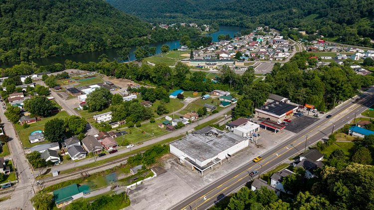 Image for 1.16± Acres on One of Kanawha County's Busiest Corridors Selling to the Highest Bidder