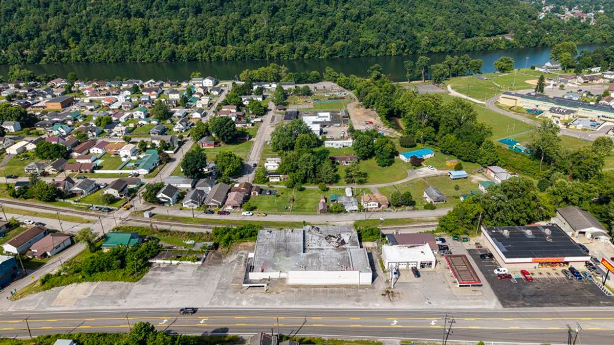 Image for 1.16± Acres on One of Kanawha County's Busiest Corridors Selling to the Highest Bidder