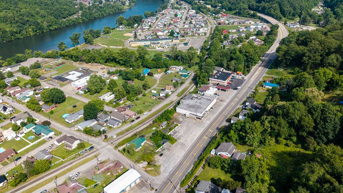 Image for 1.16± Acres on One of Kanawha County's Busiest Corridors Selling to the Highest Bidder