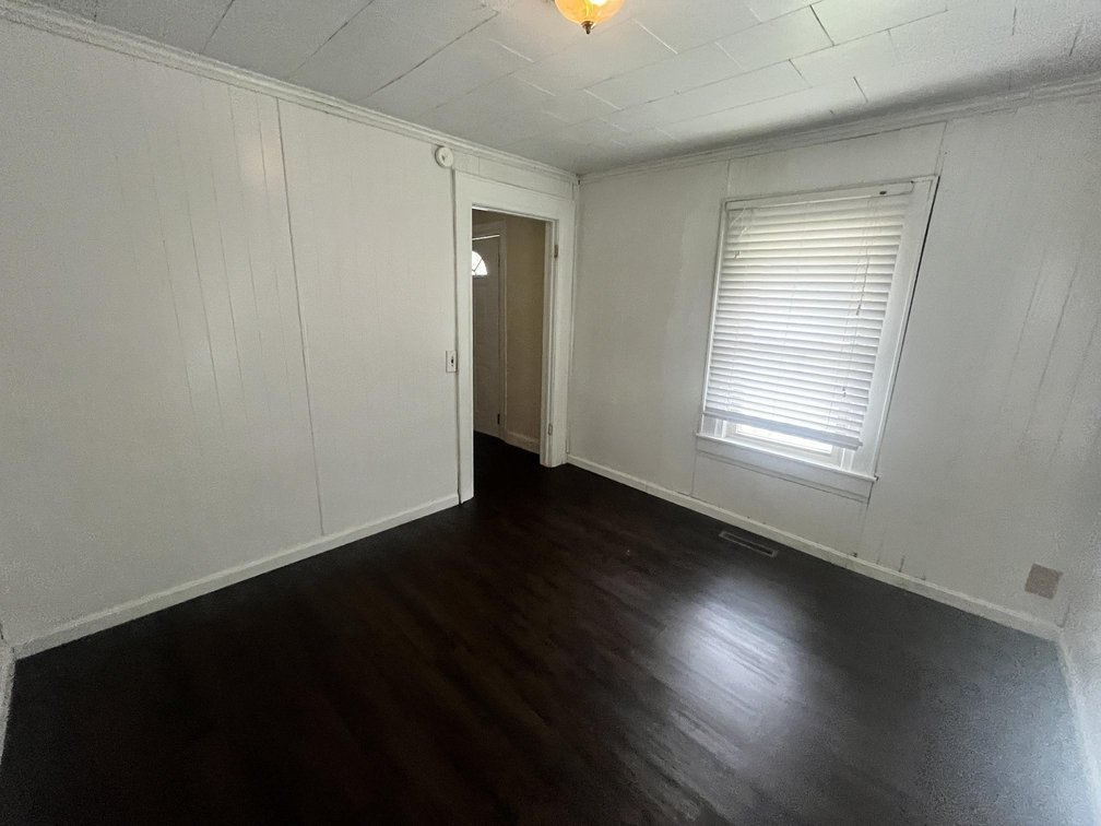 Image for SOLD $112,750 - Income Generating Commercial Building with Apartment in Charleston