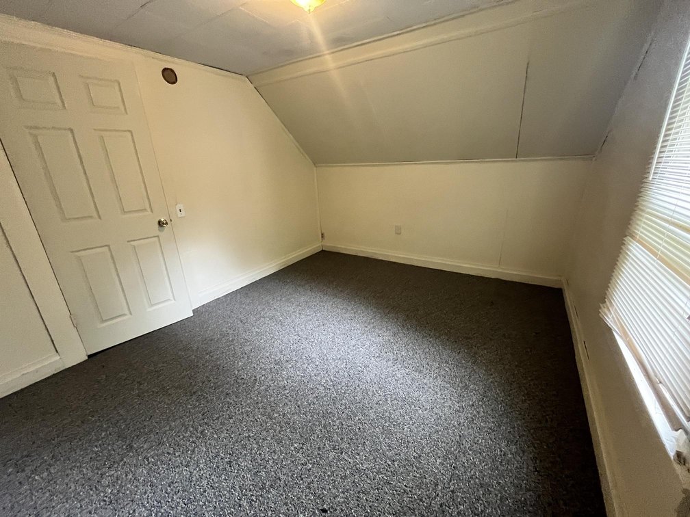 Image for SOLD $112,750 - Income Generating Commercial Building with Apartment in Charleston