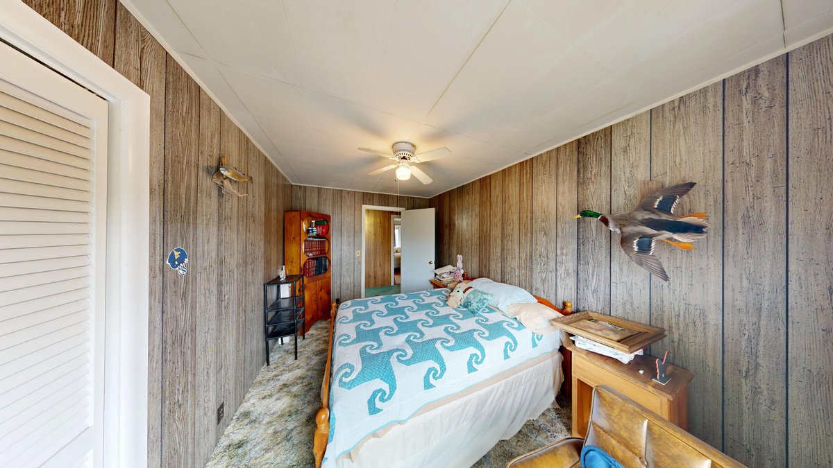 Image for Spacious 4 Bedroom with Garage Apartment in Weston