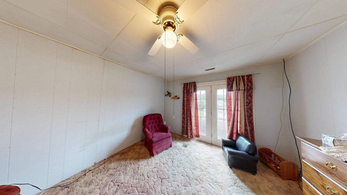 Image for Spacious 4 Bedroom with Garage Apartment in Weston