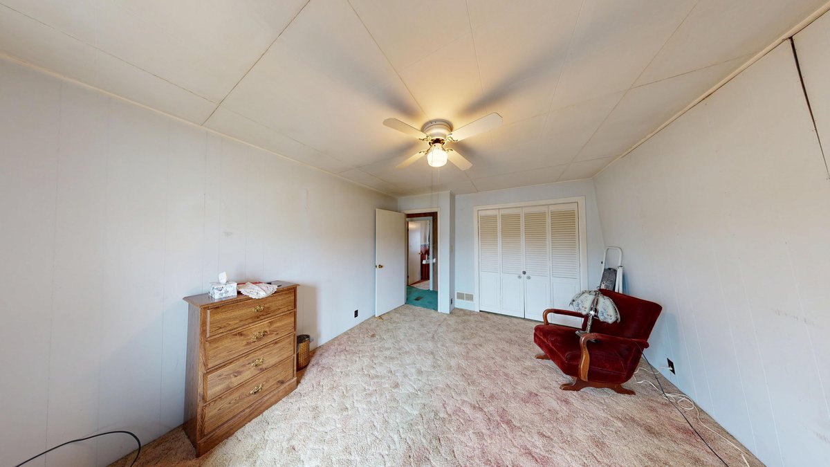 Image for Spacious 4 Bedroom with Garage Apartment in Weston