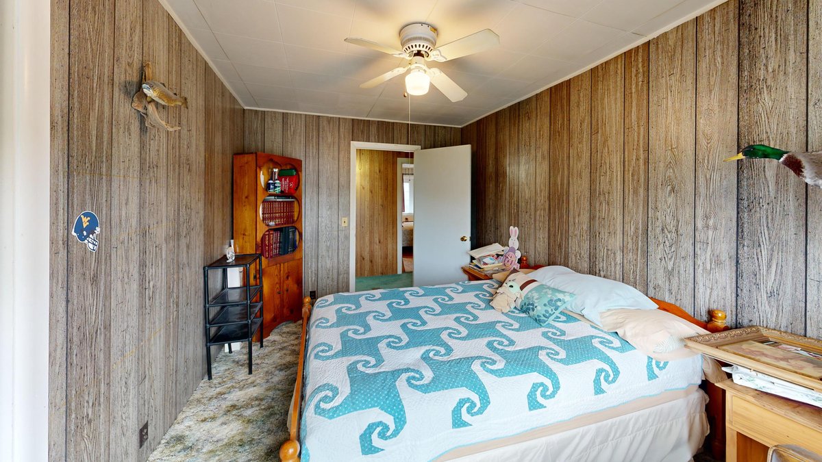 Image for Spacious 4 Bedroom with Garage Apartment in Weston