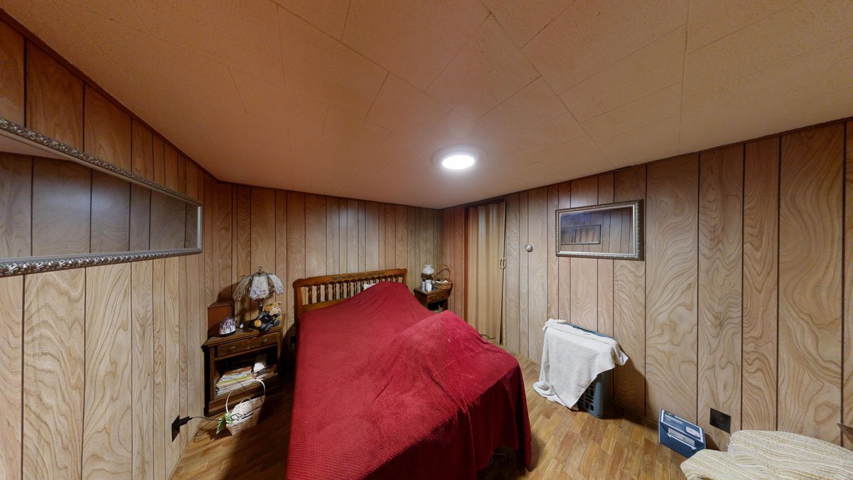 Image for Spacious 4 Bedroom with Garage Apartment in Weston
