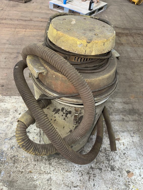 Shop vac