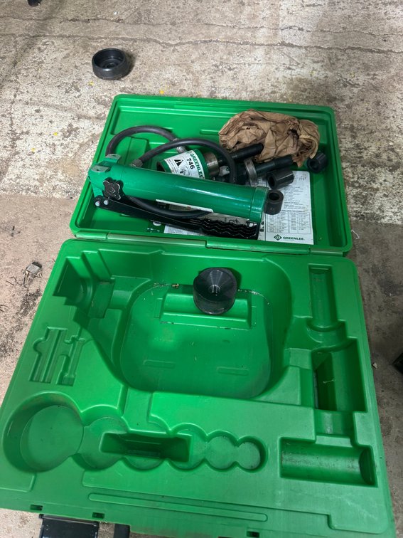 Greenland Hydraulic Knock Punch Driver Set