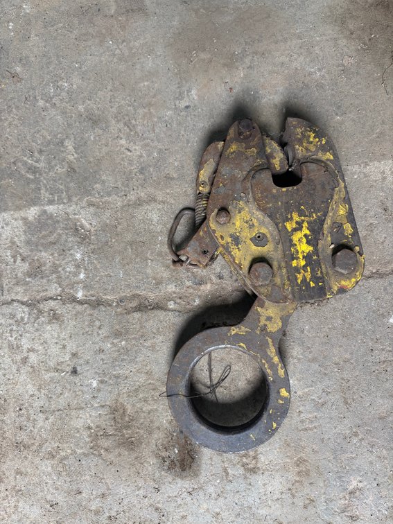 Vertical Plate Lifting Clamp