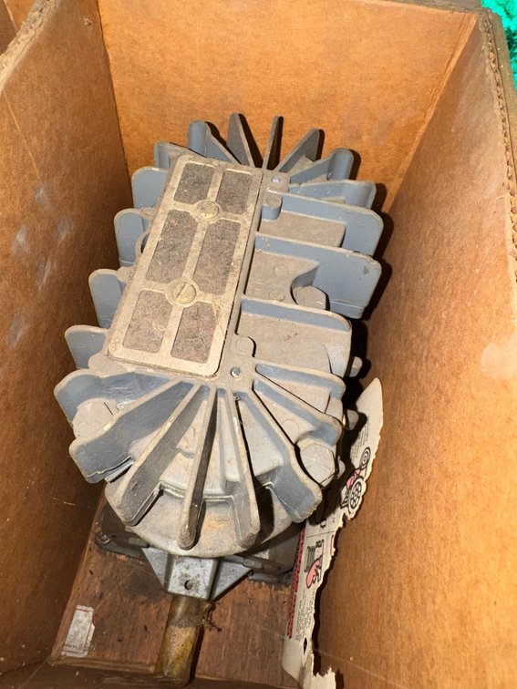Speedaire Compressor pump