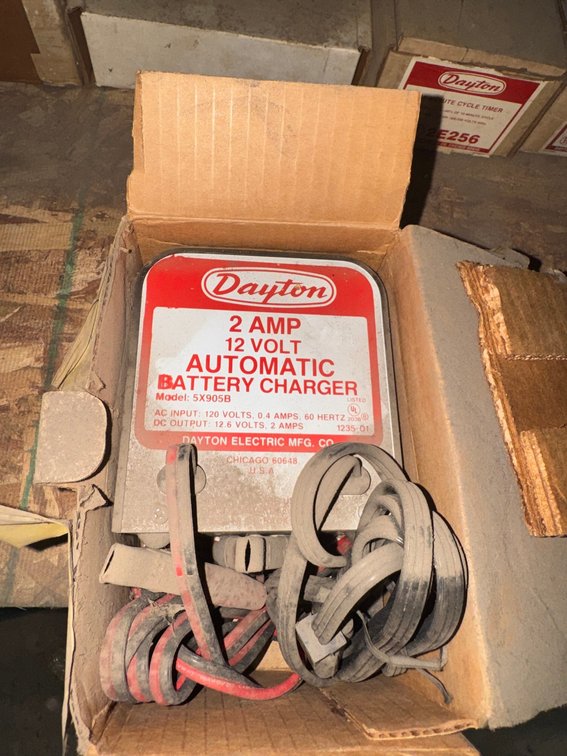 Dayton Automatic Battery Charger