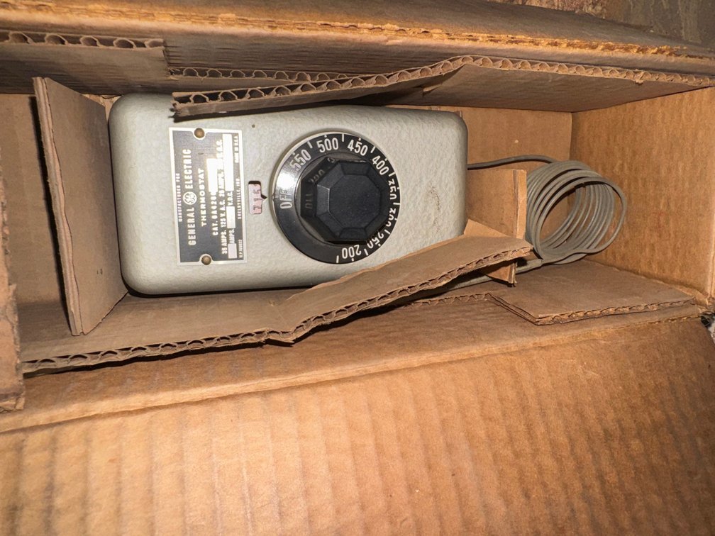 General Electric Thermostat