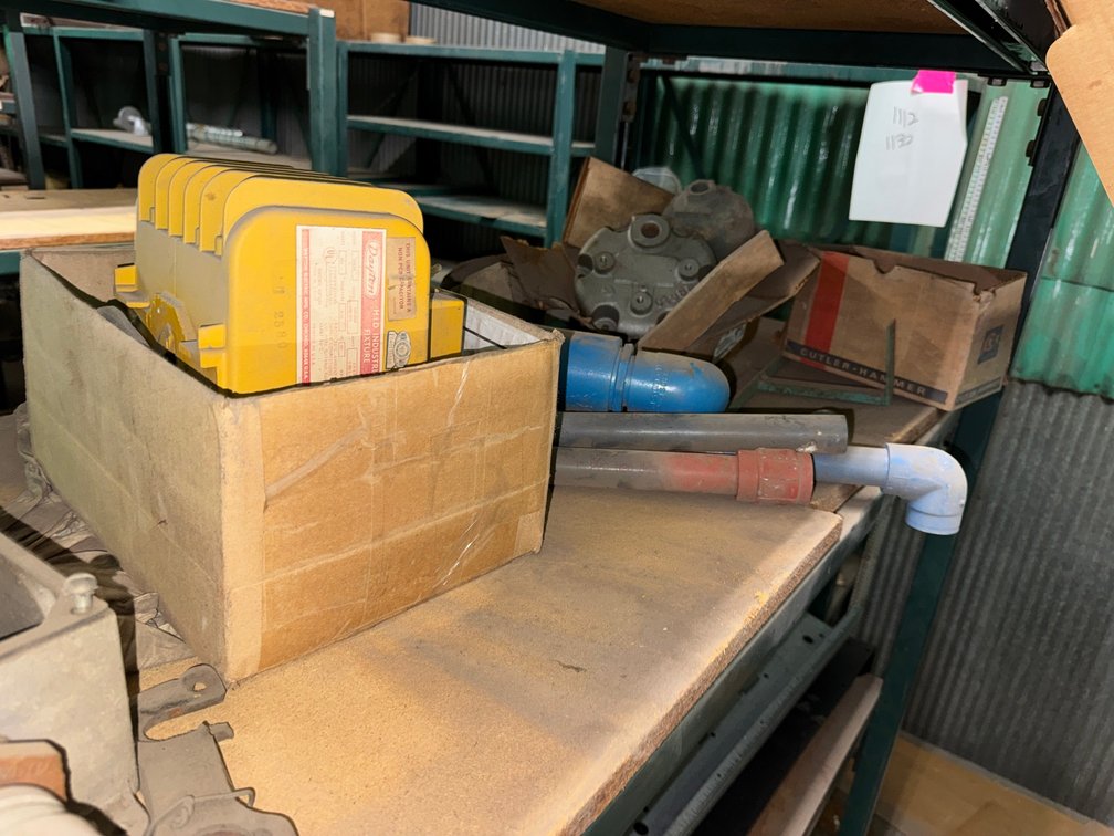 Dayton HID Industrial fixture and more