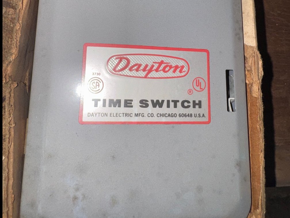 Dayton Time Switch