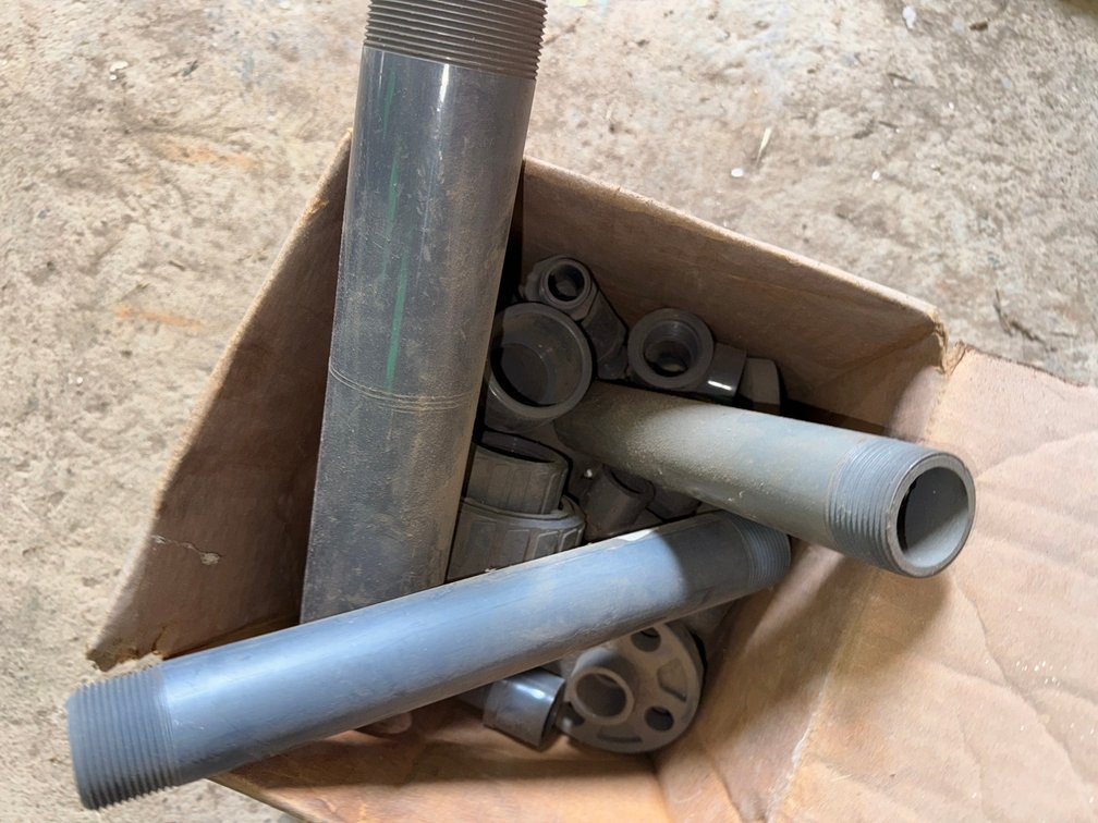 Schedule 80 PVC Threaded Pipe Nipples