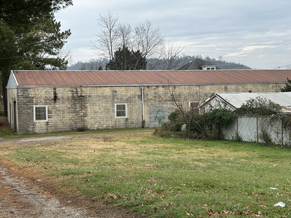 Image for Redevelopment Opportunity in Parkersburg Selling to the Highest Bidder