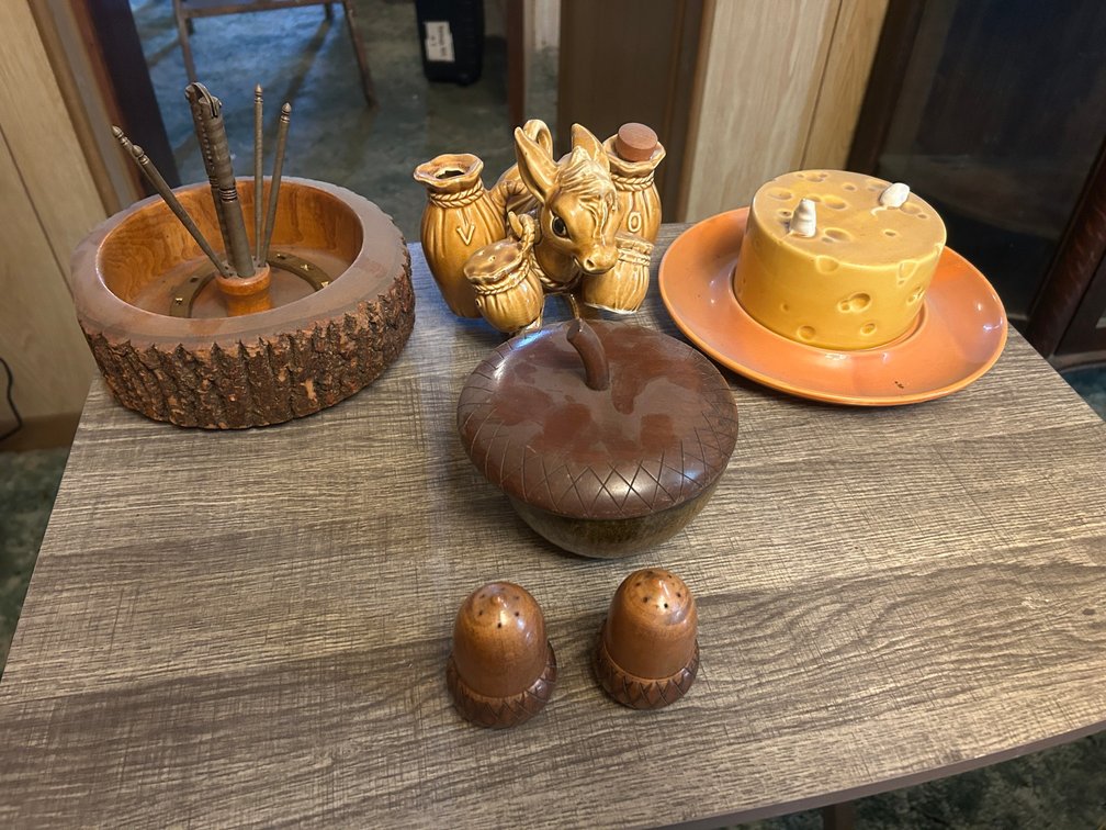 Nut bowl, cheese plate and more