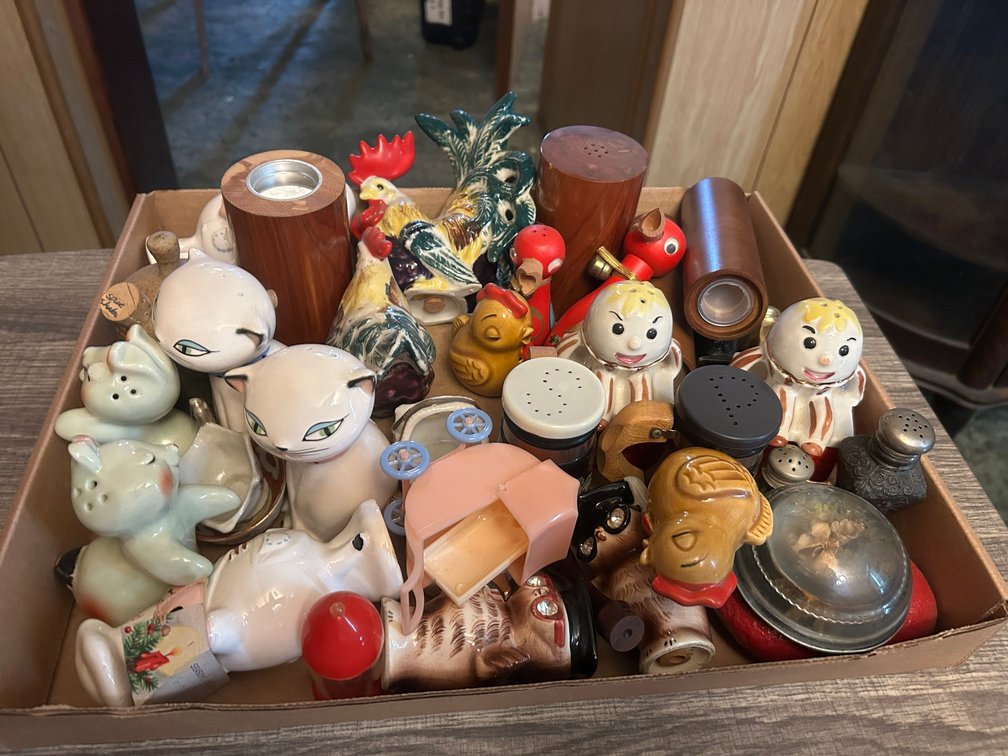 Humpty Dumpty salt and pepper shakers, other misc. salt and peppers