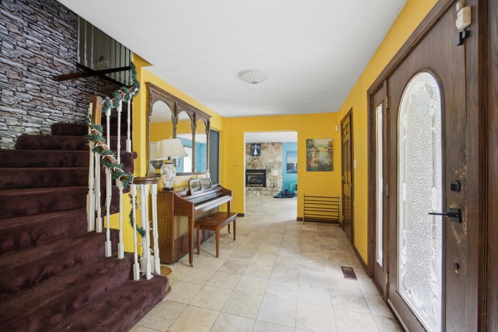 Image for Spacious 4 Bedroom with a Full Basement on 2 Acres in Dunbar