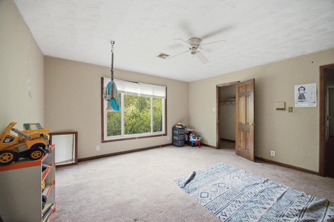 Image for Spacious 4 Bedroom with a Full Basement on 2 Acres in Dunbar