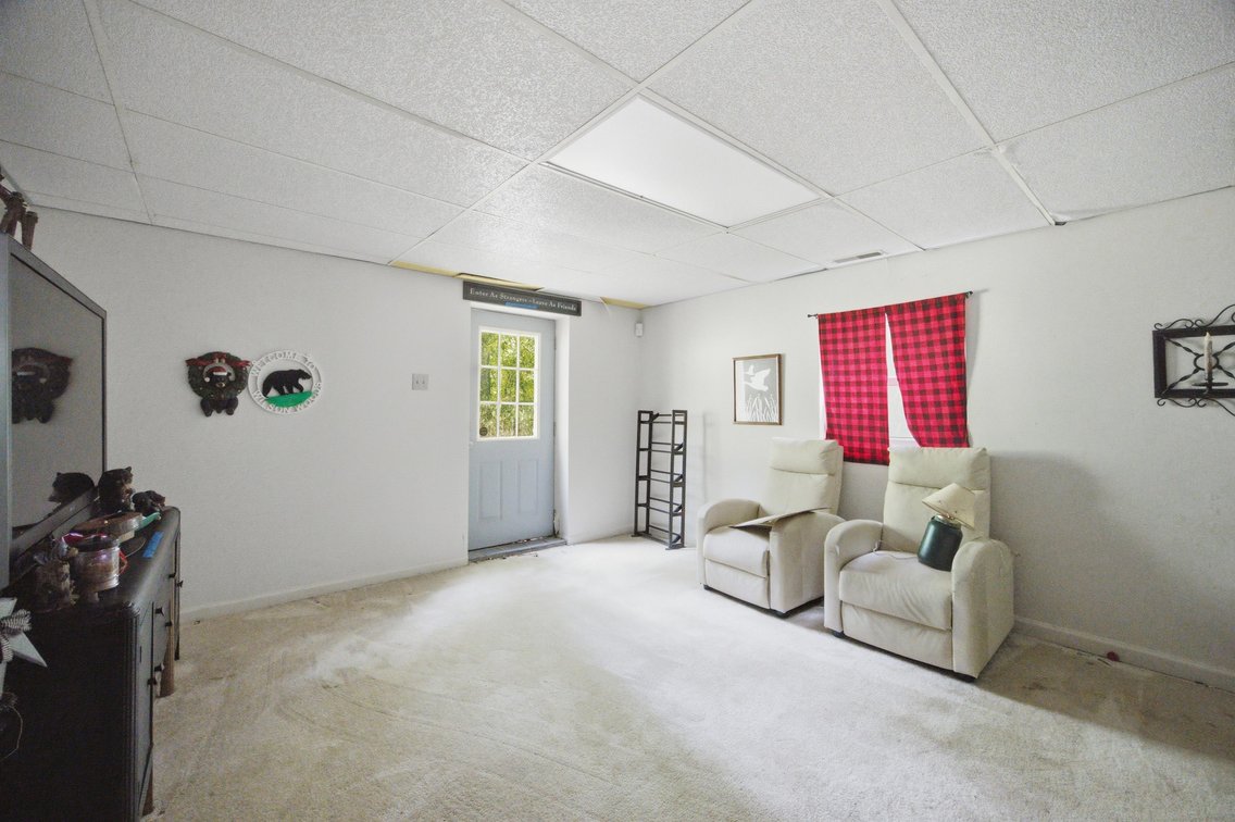 Image for Spacious 4 Bedroom with a Full Basement on 2 Acres in Dunbar