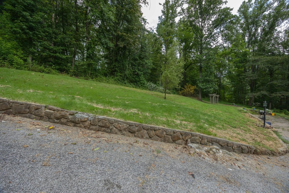 Image for Spacious 4 Bedroom with a Full Basement on 2 Acres in Dunbar
