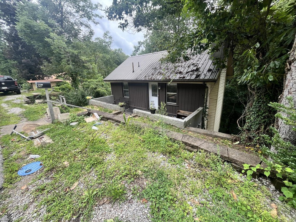 Image for 3 Bedroom Home in Charleston's South Hills