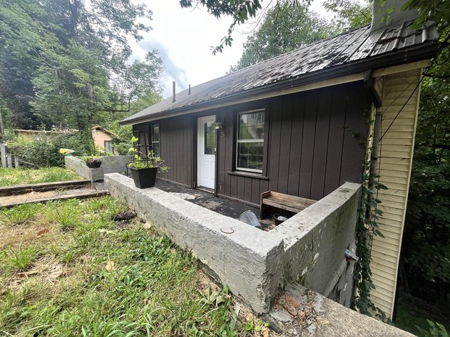 Image for 3 Bedroom Home in Charleston's South Hills